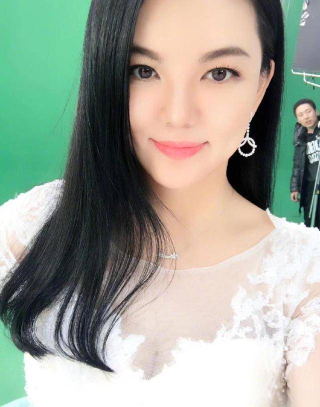 李湘瘦了之后美回来了!