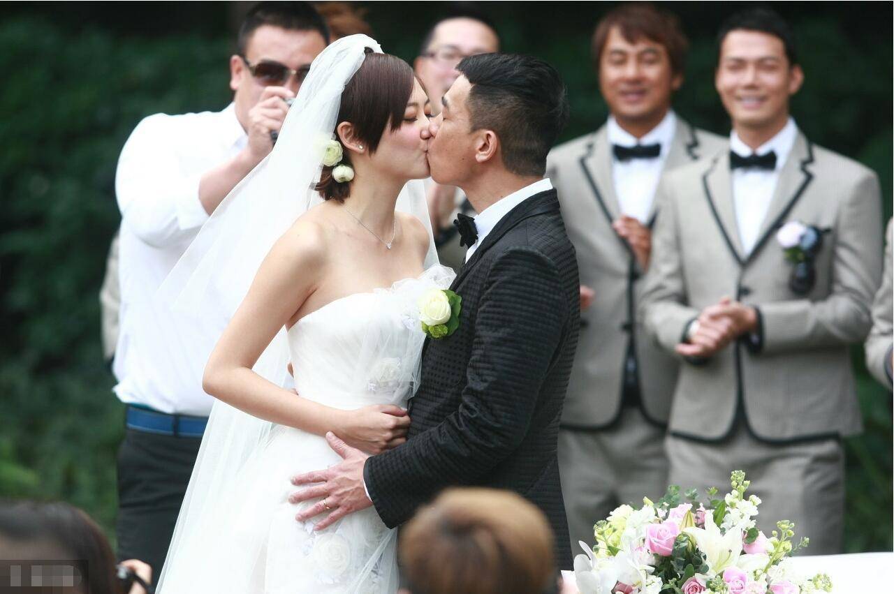 陈小春结婚几次图片