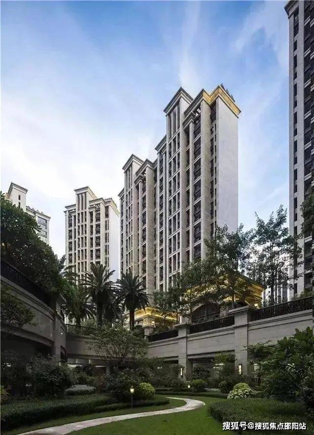 深圳山语清晖花园售楼处电话:400-0666-032转1888(售楼中心)深圳山语