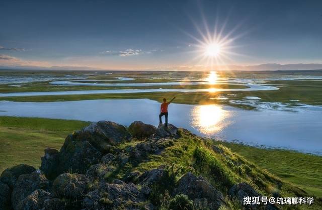 這些影像資料作為人類文明的寶貴遺產,不僅記錄了歷史事件,還體現了