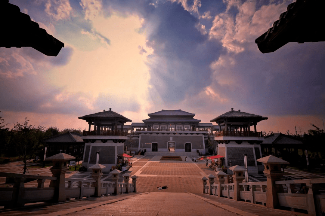 汉梁文化公园图片