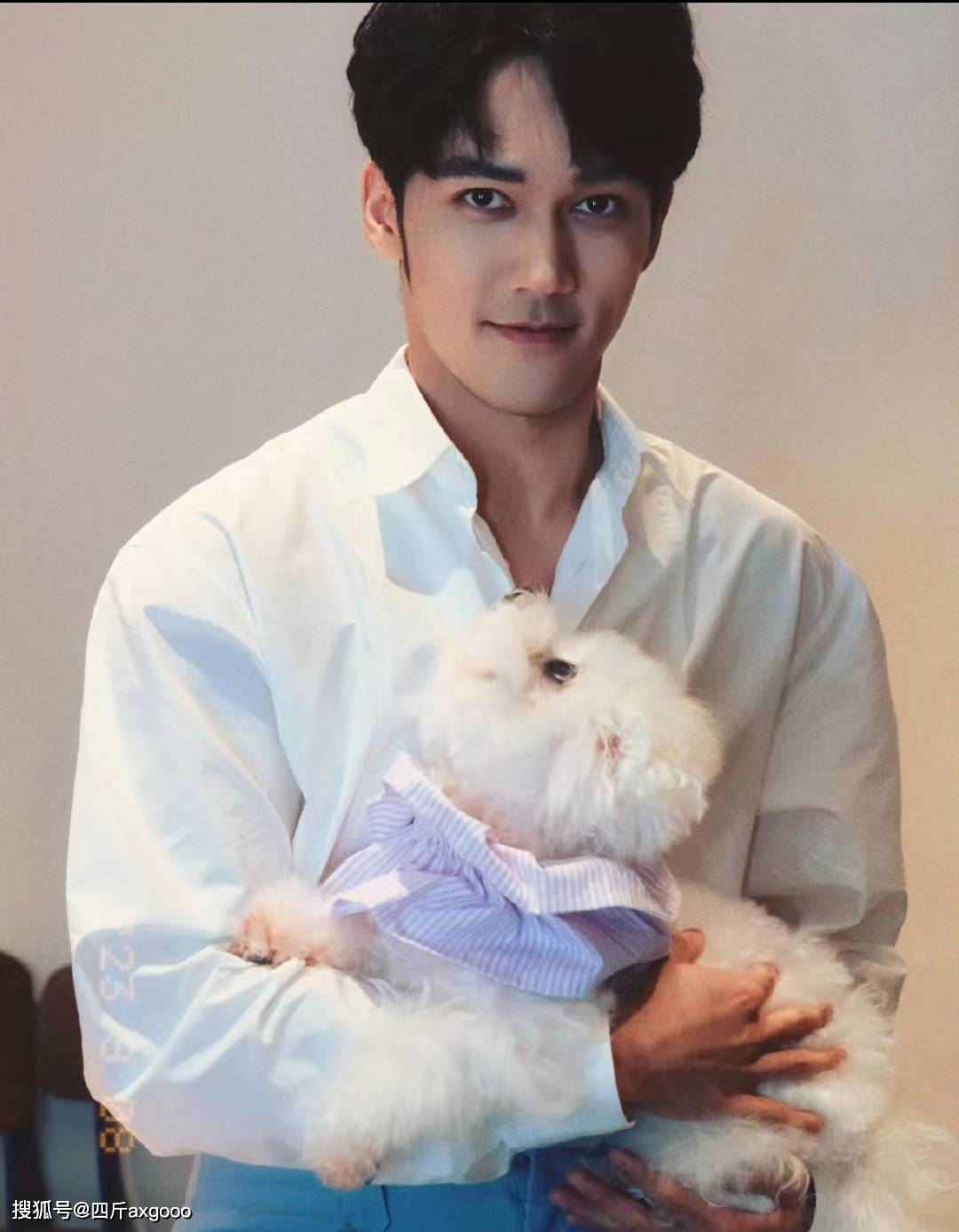 频繁更换头像未发声,网友扒出其身份不简单_罗晨_吴楚一_女友