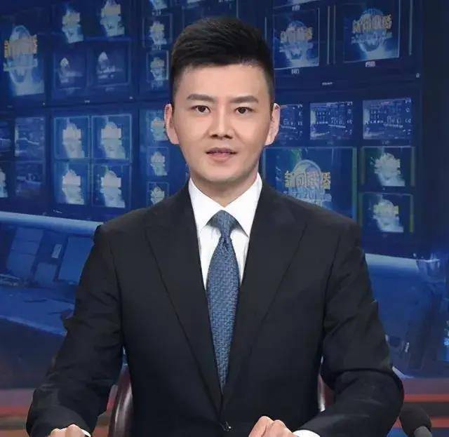 新闻联播主持人的变动:传承与创新的融合_节目_观众_专业