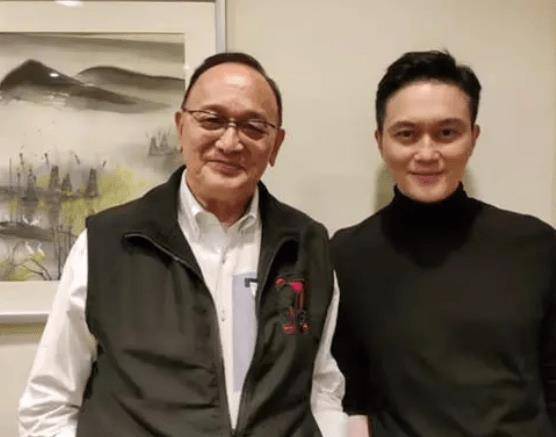 赵查理是香港著名演员.