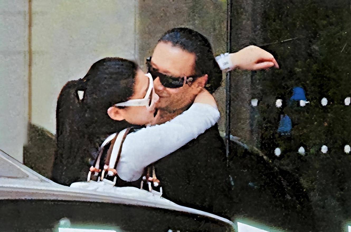 和谢贤交往12年,用青春换来2000万,如今38岁的coco怎么样了?