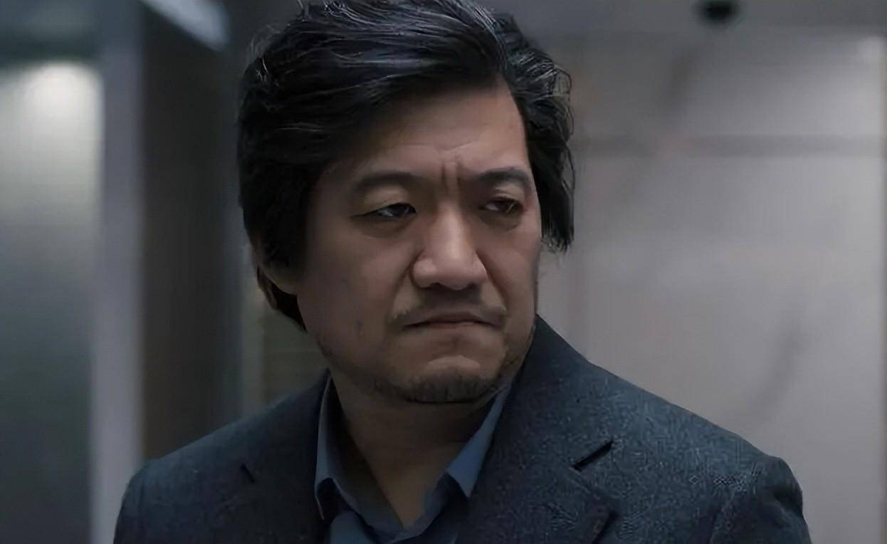 《漫长的季节》陈明昊:从中戏学士到北大硕士,娱乐圈学历天花板