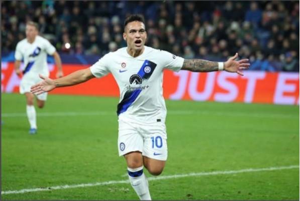 那人就是国米前锋劳塔罗·马丁内斯_进球_意甲_比赛