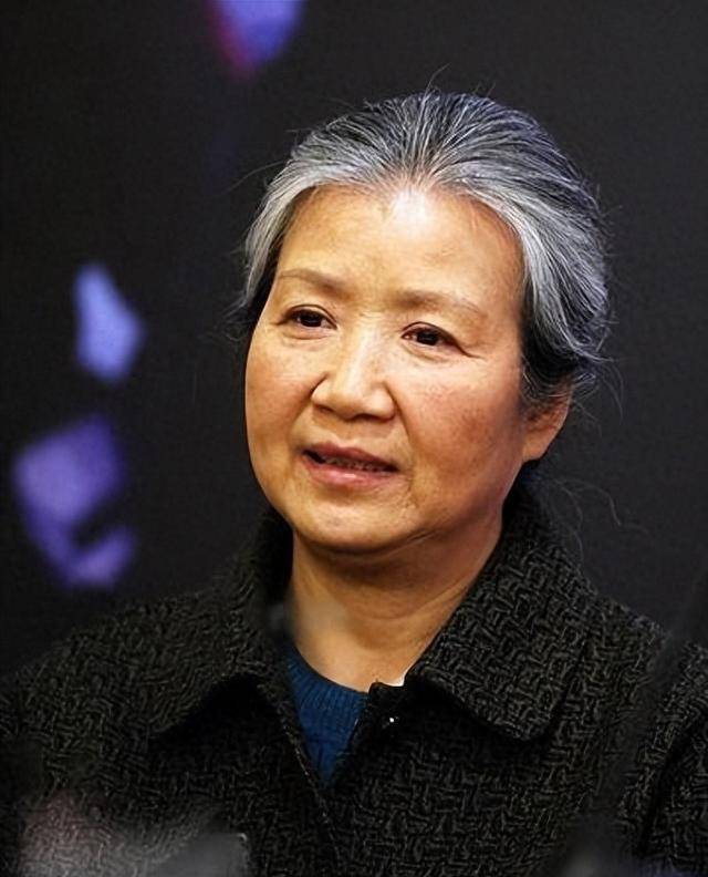 "国家一级演员"曹翠芬与丈夫相濡以沫57年,至今无儿无女成遗憾_父母