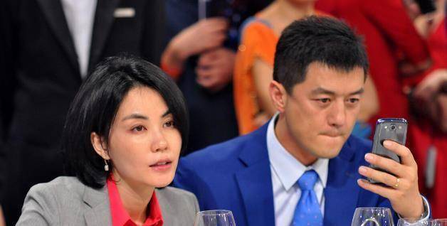 谢霆锋和"天后"王菲迟来的情,复合6年,不结婚过成了这样_小林_李亚鹏