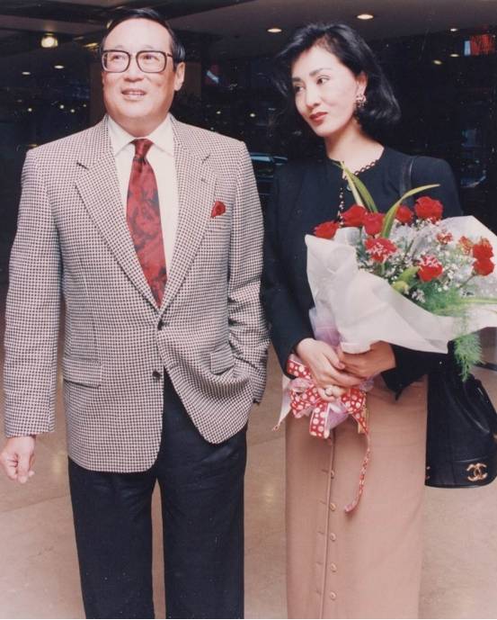 "何莉莉:什么小三小四小五,一个能打的都没有_赵世光_谭玉梅_程秀丽