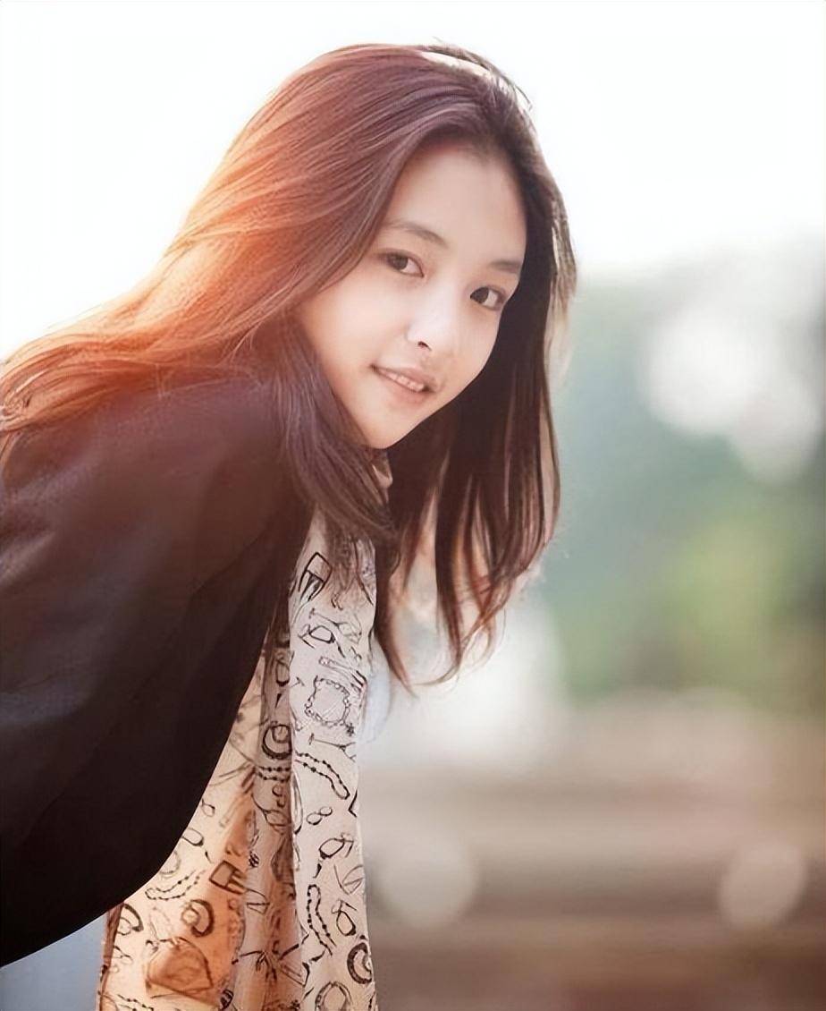 心酸浪姐吴倩:事业巅峰期嫁渣男,生子后被离婚,如今眼中已无光_张雨剑