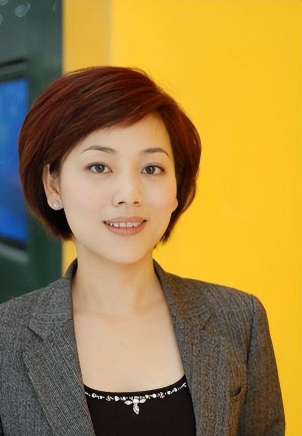 主持人劳春燕:跟丈夫异地多年,怀孕后坚持上班,风光背后有心酸_工作