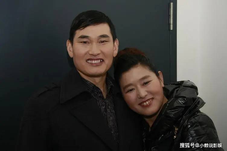 "大衣哥"儿媳妇,晒出双胞胎照片,并带上橱窗链接,疑似要带货_陈萌_朱
