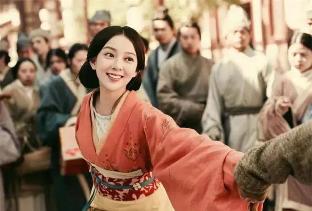 她被丈夫抛弃,落入曹操手中后,却过上了惬意的生活_杜夫人_秦宜禄