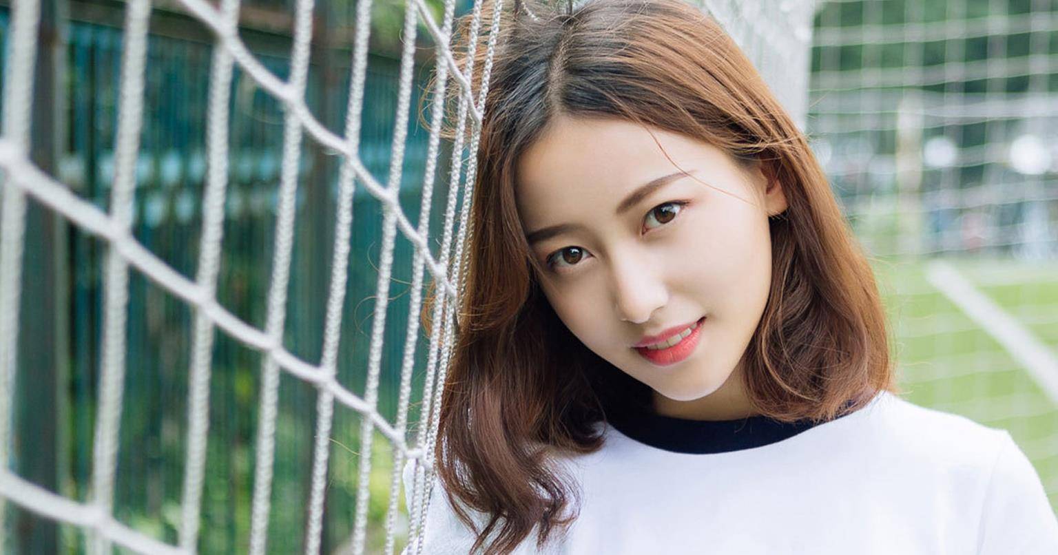 女生,大家信任的不仅仅是外表,还有性格,这样高颜值才能展现出真正的