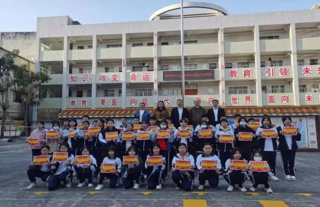 丰顺县颍川中学举行期中考试总结暨表彰大会_同学_中段_联考