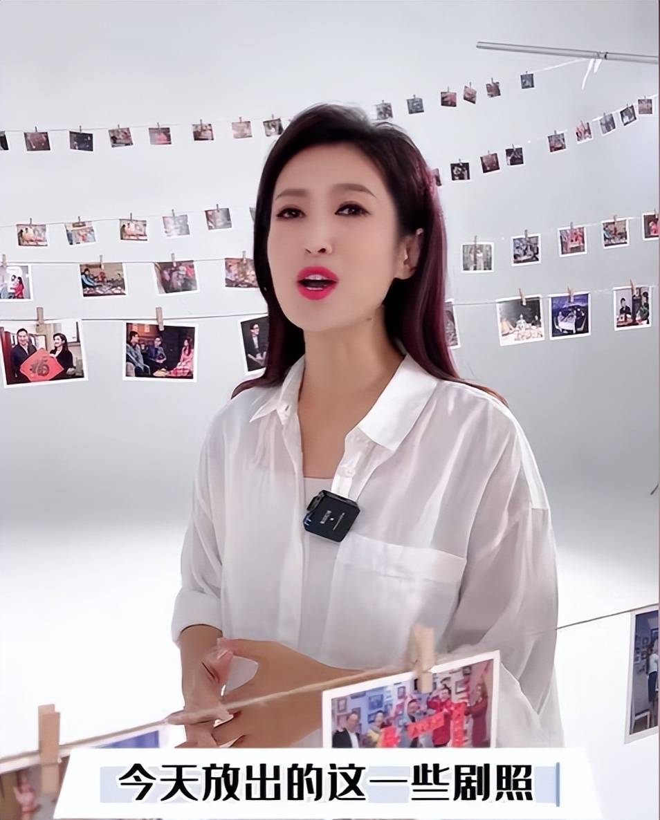春妮:进棚录制宣传片,用500余张剧照致敬《周末时光》开播12年_徐春妮