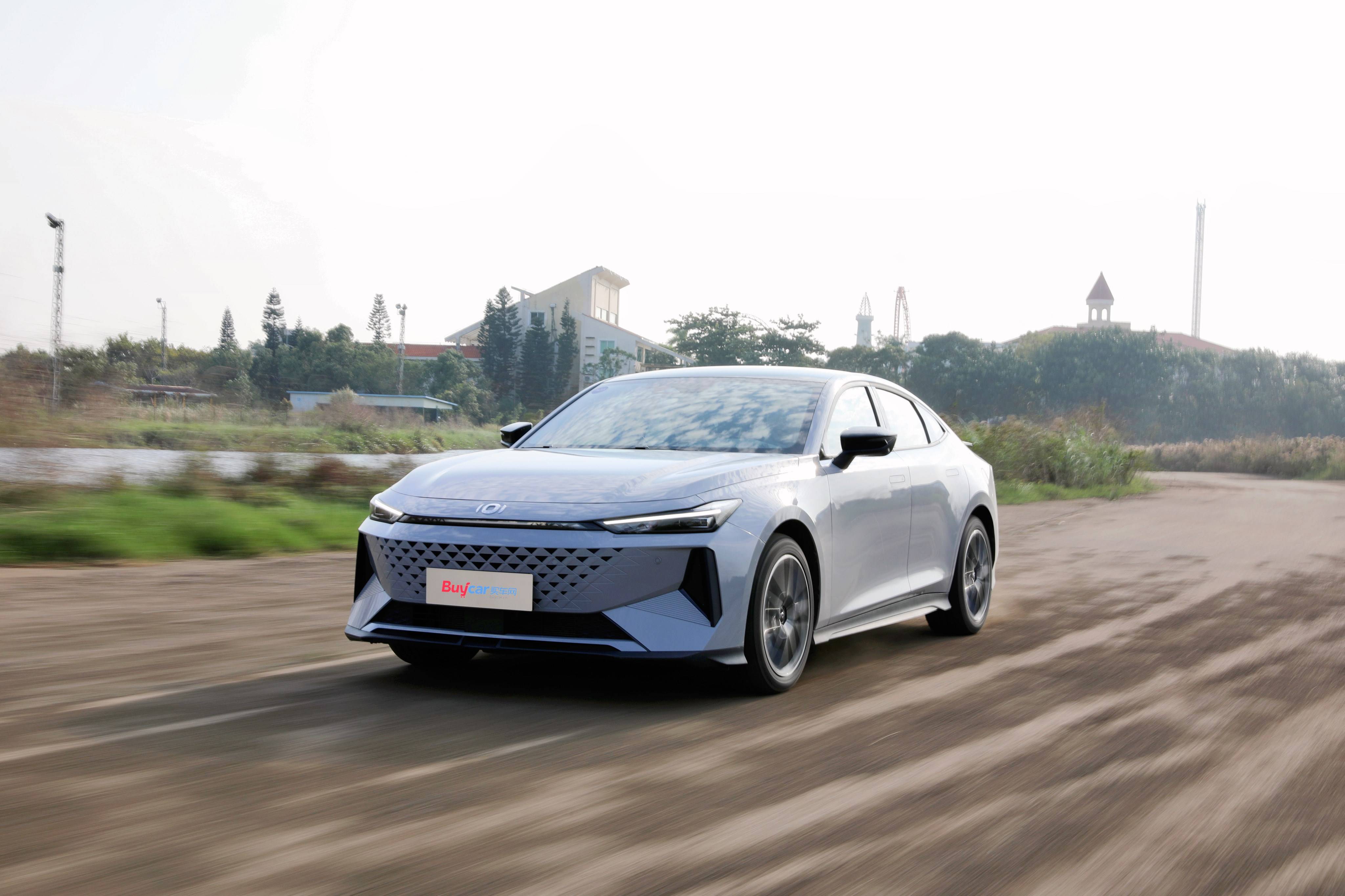 各司其职的"新物种",长安启源a06,q05双车试驾_搜狐汽车_搜狐网