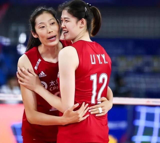 天津女排主力李盈莹,瓦尔加斯都受伤了!_张常宁_世俱杯_球迷