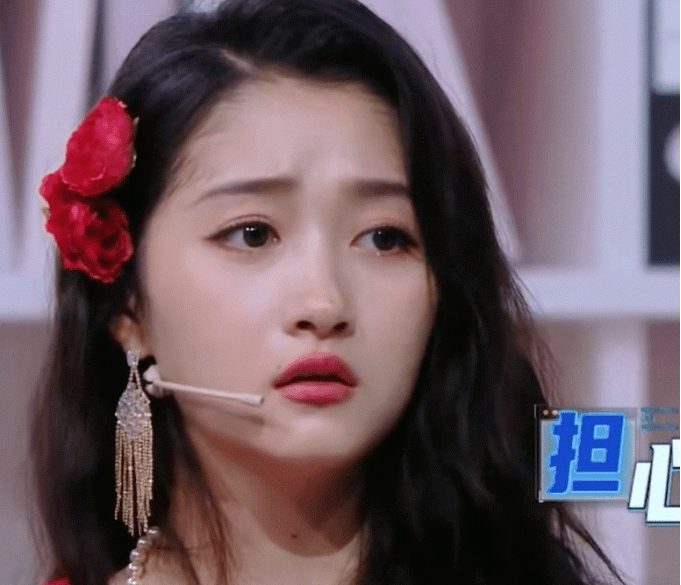 沈腾整蛊关晓彤事件持续发酵!_生日_许佳琪_节目组