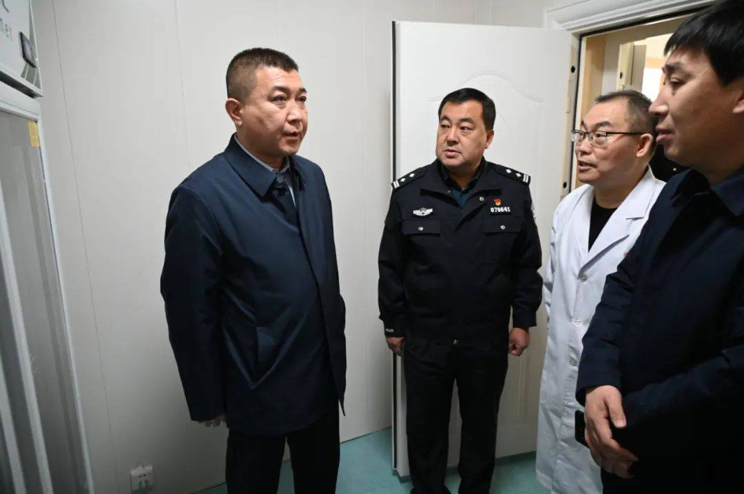 区长,忻府区禁毒委常务副主任,忻州市公安局忻府分局党委书记,局长冯