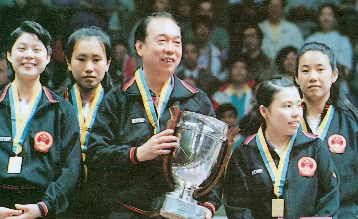 和邓亚萍搭档夺8冠军,退役后成王楠恩师,如今55岁现状令人唏嘘_乔红