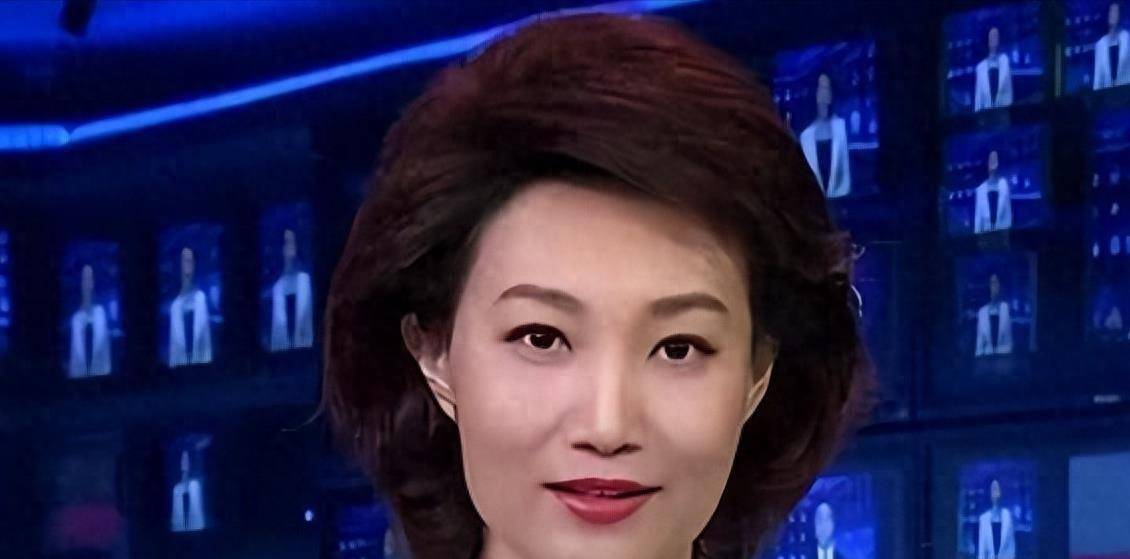 主持人李梓萌!公然摘下假发?看的心酸,网友呼吁:我眼花了吗?