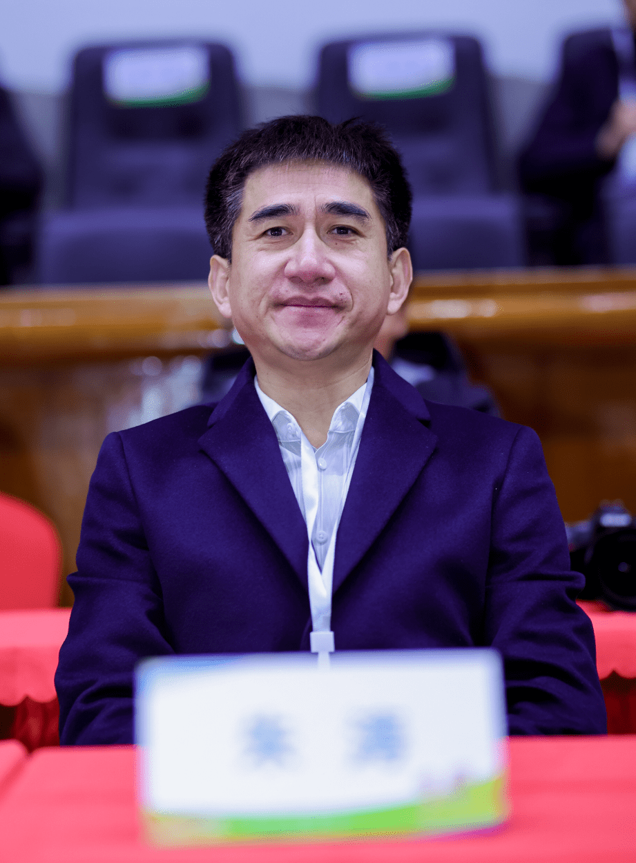 河北体育学院武术系副主任张忠新北京市教育学会科技体育教育专业委员