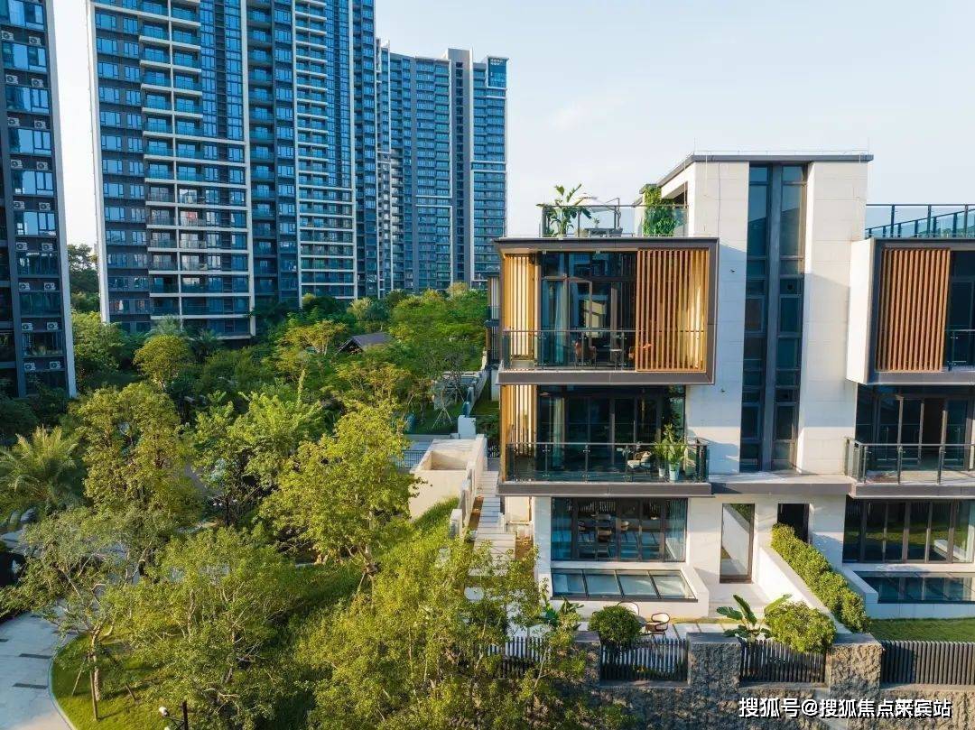 中山傲峰天御售楼处_傲峰天御别墅售楼处欢迎您_傲峰天御售楼处24小时