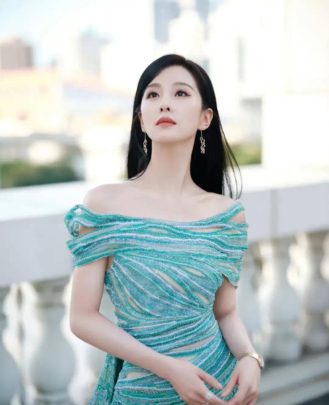 25娱乐瓜:王一博任嘉伦张颂文刘诗诗金晨宋轶许凯景甜王鹤棣_造型