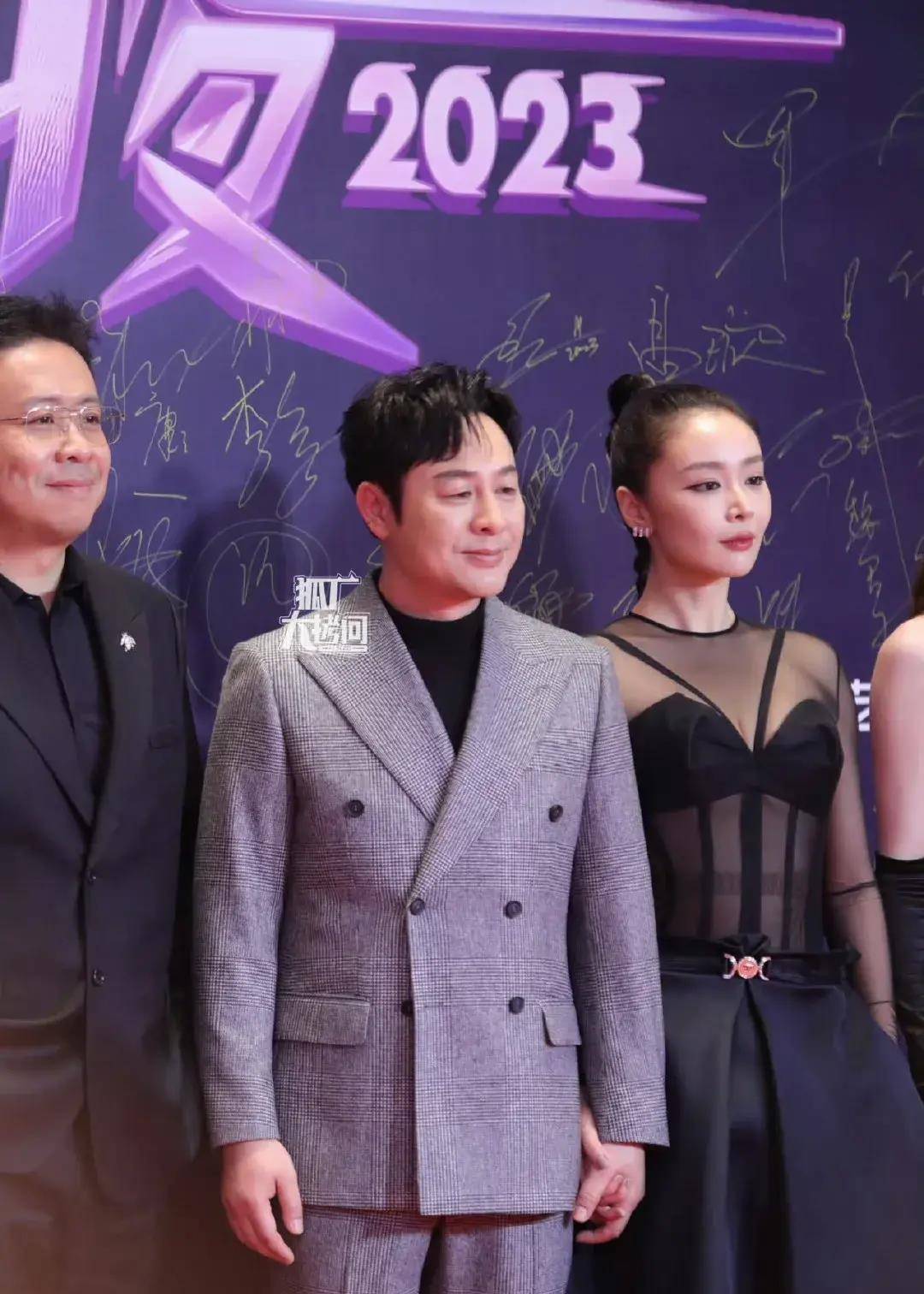 25娱乐瓜:王一博任嘉伦张颂文刘诗诗金晨宋轶许凯景甜王鹤棣_造型