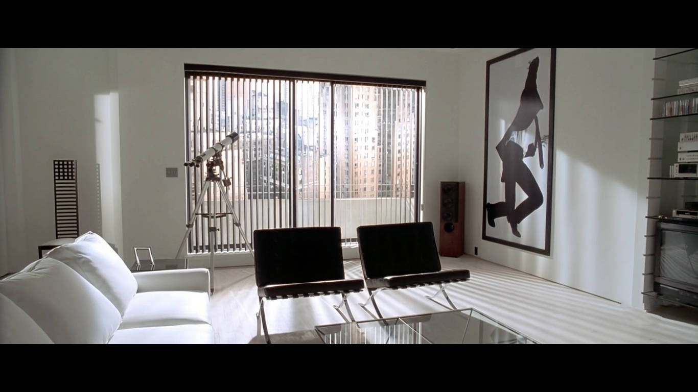 《美国精神病人》电影中极端的极简主义家居