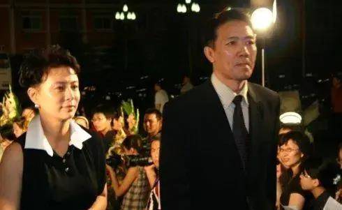 演活任长霞,靠李焕英翻红的刘佳,才是演艺界当之无愧的标杆_观众_电影