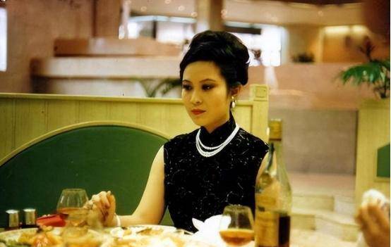 演员傅丽莉:我这辈子最遗憾的事情,就是没给丈夫生下一儿半女_付丽丽