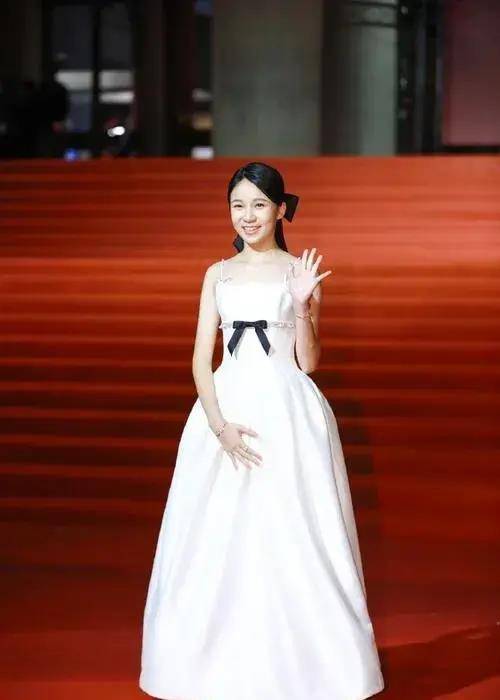 第60届金马影后揭晓,年仅12岁的林品彤创纪录_小晓_电影_观众