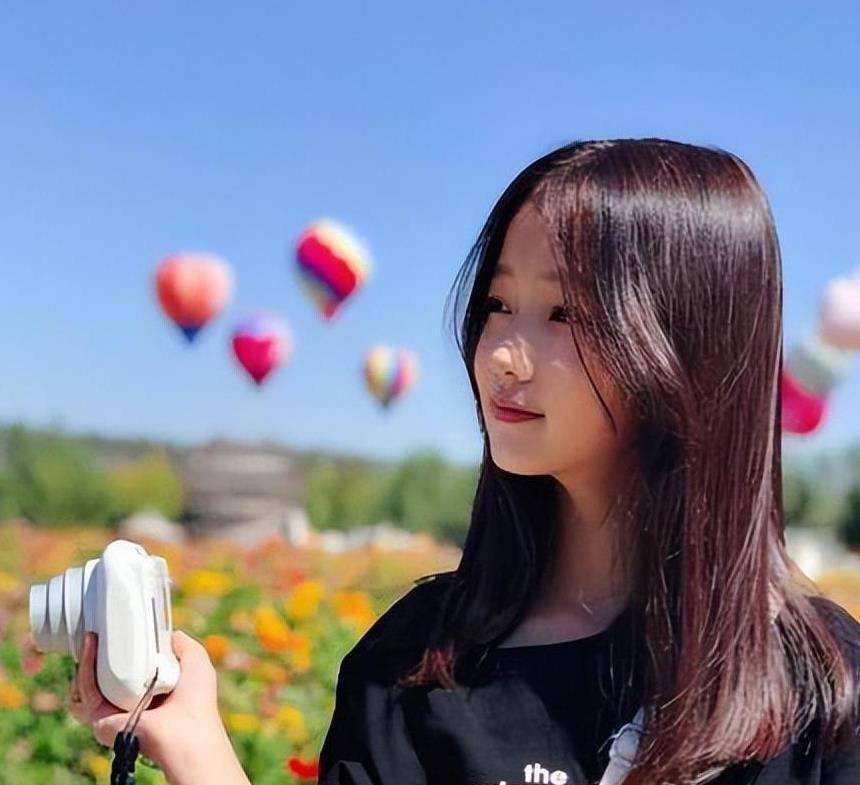 赵薇"女儿"因长得太漂亮,被导演禁止整容,如今美到认不出来_自然_故事