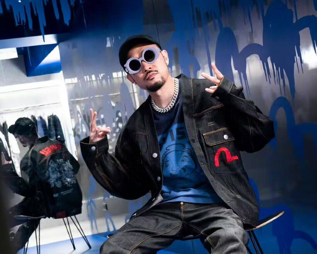 热狗回应骂周杰伦后续!遭老婆质问后,无奈解释歌词连自己都骂!