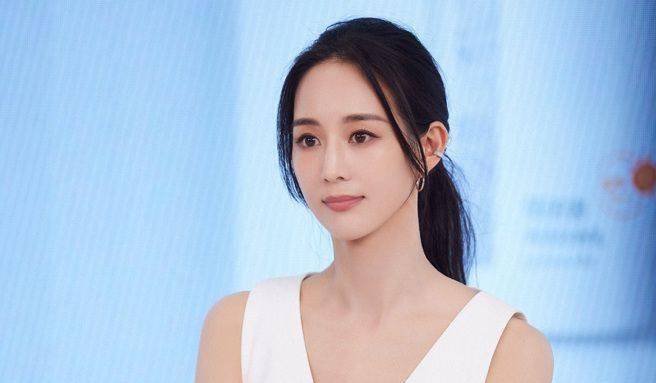 张钧甯带马来西亚男导演回家过夜!