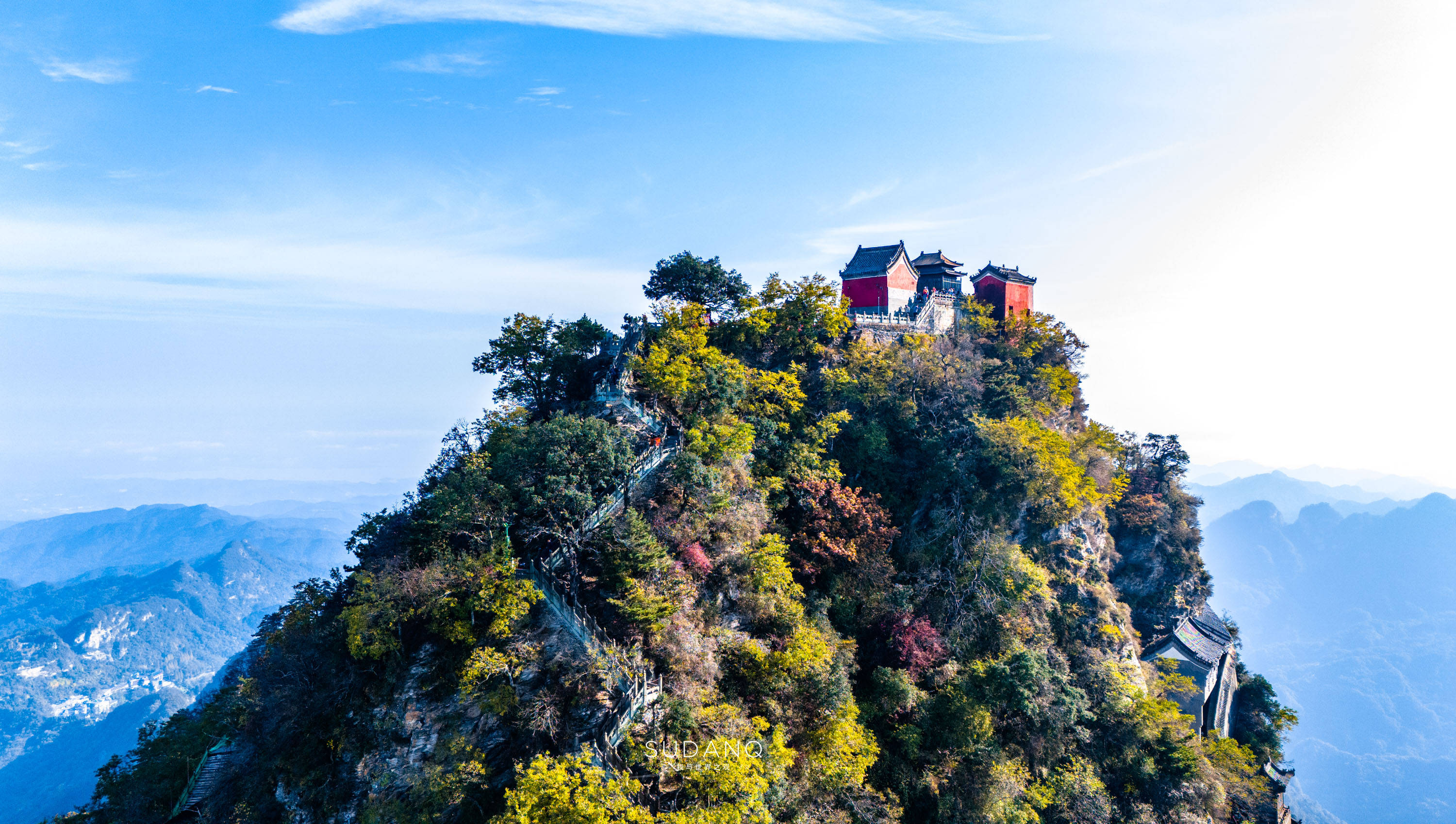 武当山全景 全景图图片