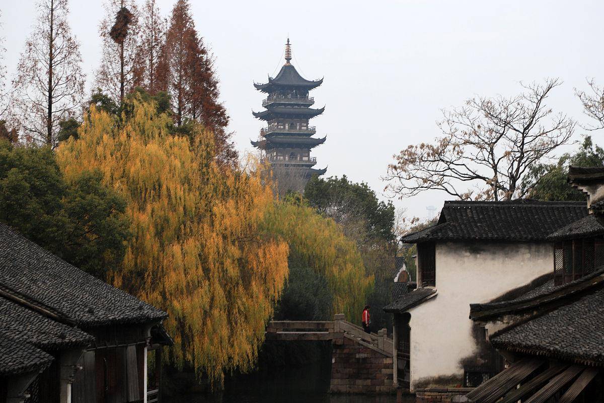 浙江湖州白莲塔——古建筑的历史韵味与文化底蕴_中国_高约_佛像