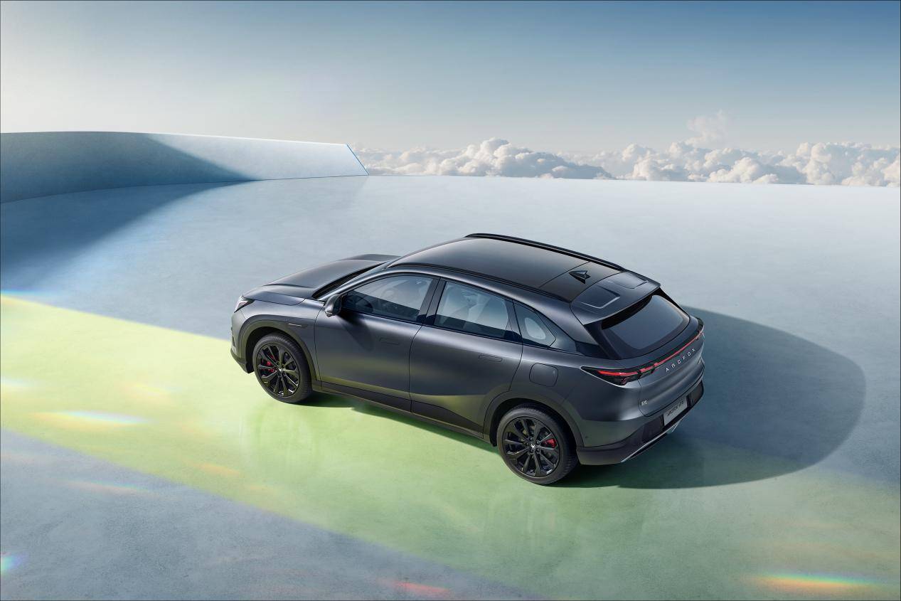 火力全开,"全优生超能纯电suv"极狐阿尔法t5正式预售_搜狐汽车_搜狐网