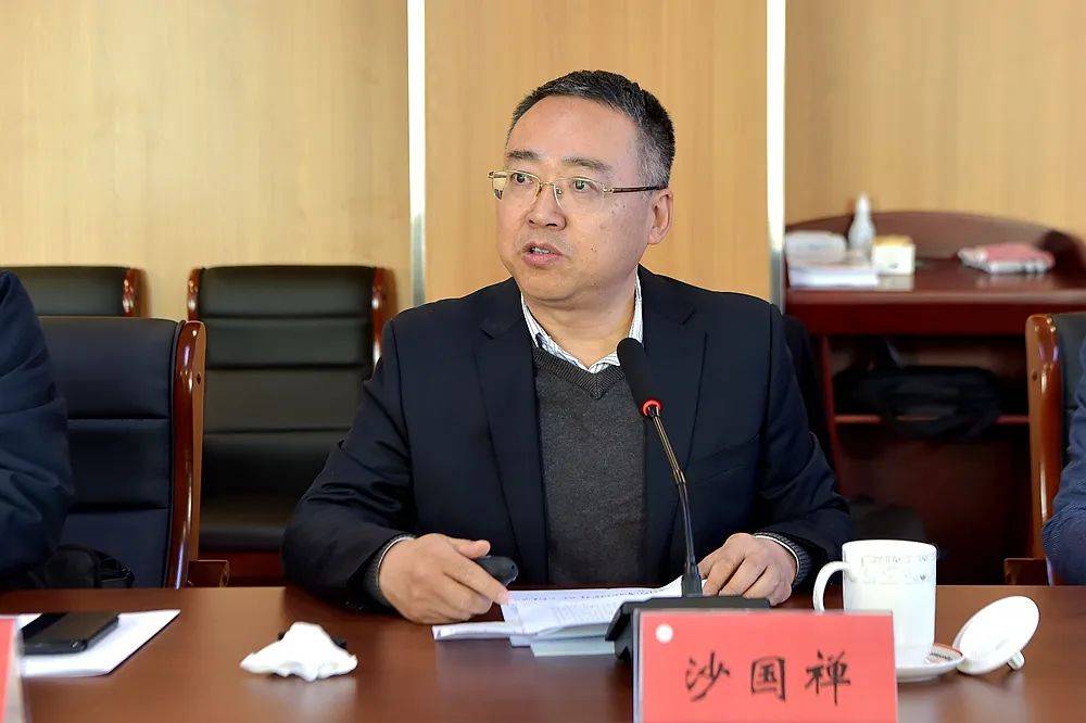 泰州市田家炳实验中学接受省四星级高中创建现场评估验收_发展_建设