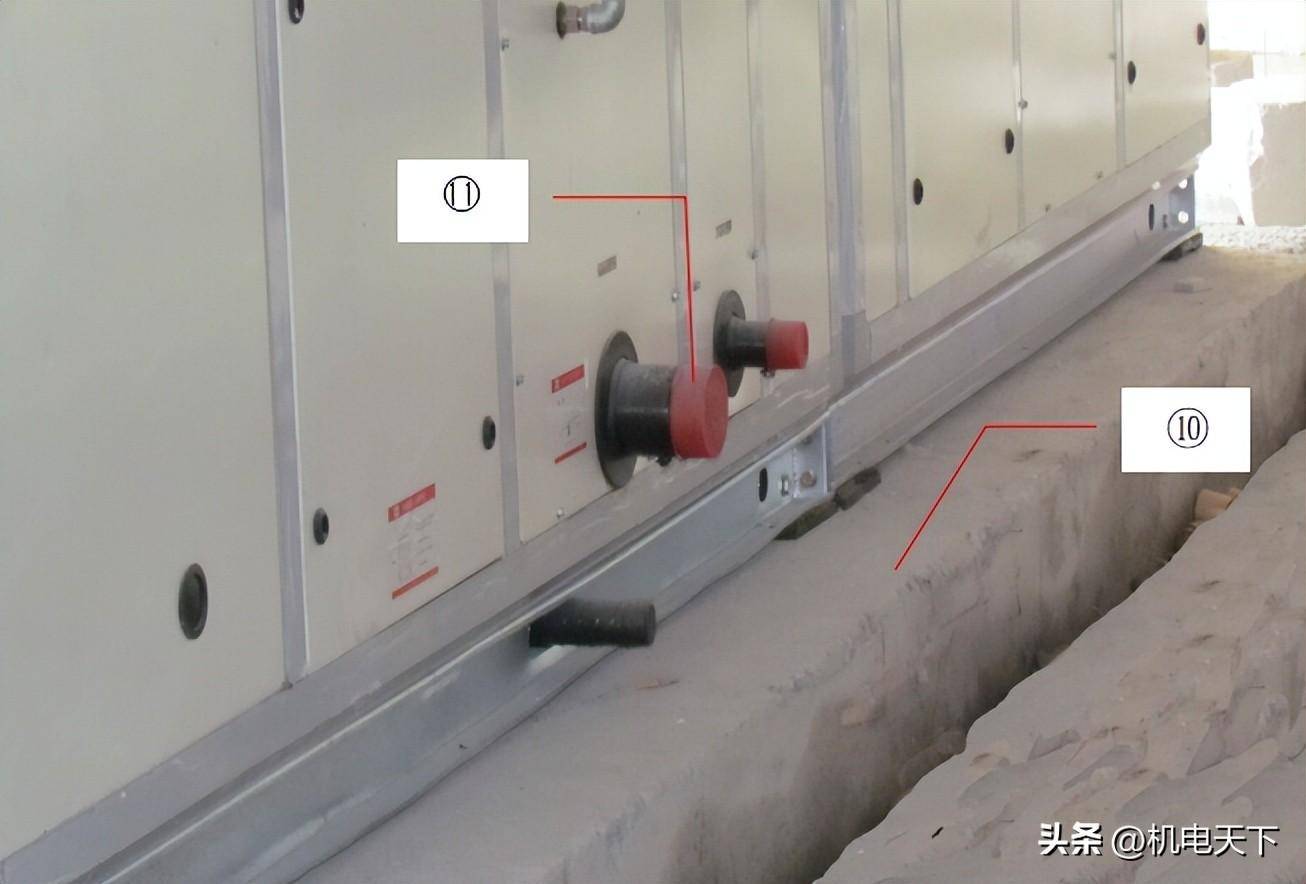 顶部离楼板距离大于300mm时,需要采用角钢或者槽钢制作防晃式吊架框