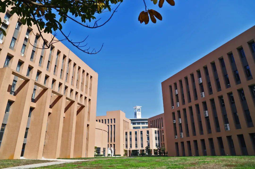 武汉科技大学就业怎么样?一文看懂这些专业,就业对口率超高!