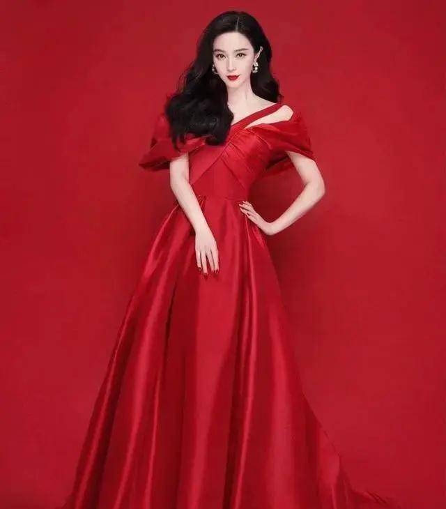 范冰冰实在是太帅了!