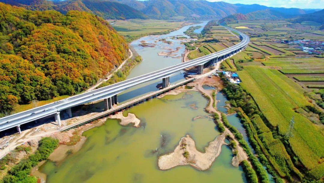 延长高速蒲烟桦甸段地处吉林省东部,是我省重要的基础设施建设项目