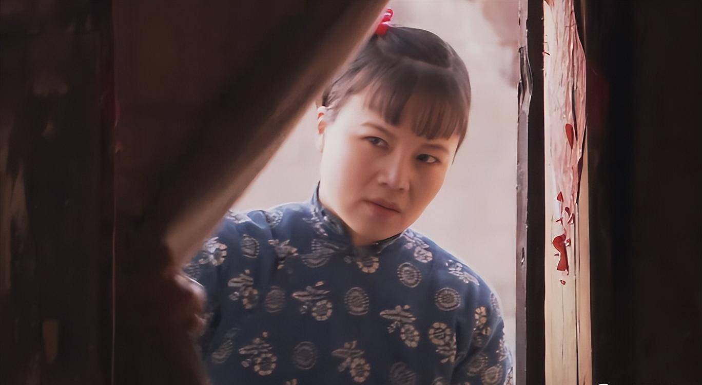 大宅门:同样是苦出身,为什么翠姑能在白家站住脚,杨九红不能?