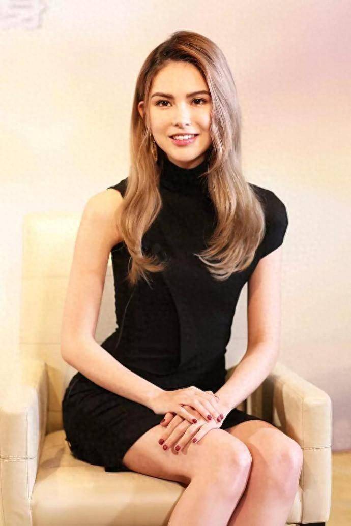 30岁的昆凌严重焦虑,自爆婚后压力大,怕配不上周杰伦_婚姻_质疑_感情