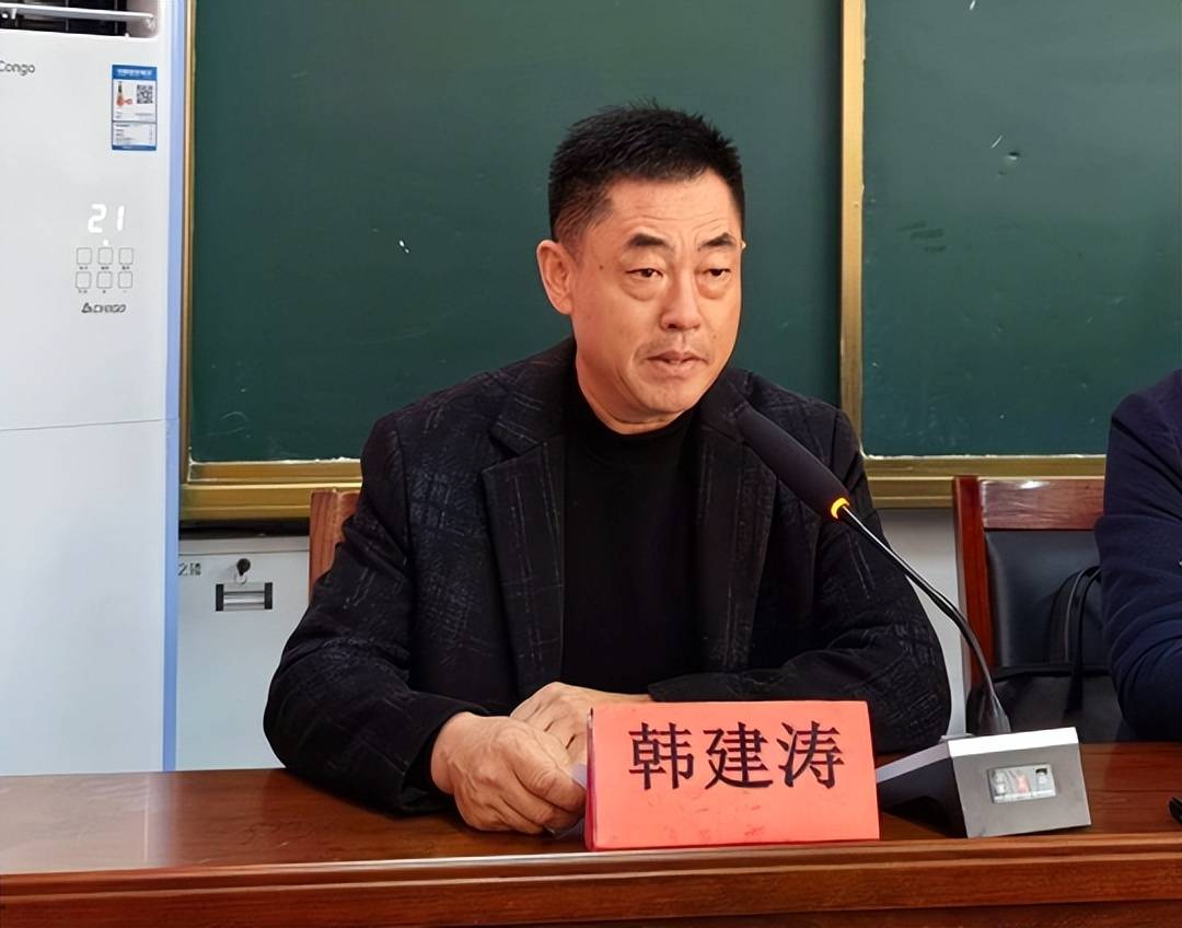 商丘市梁园区孙福集乡中心学校召开五育并举工作室成立大会