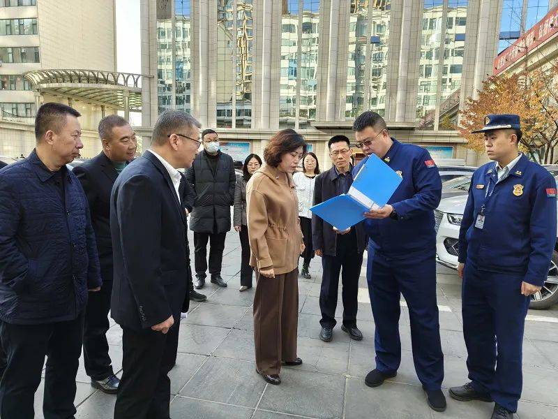 为进一步做好城区年末安全生产大检查工作,近日,城区区委书记王晓丽到